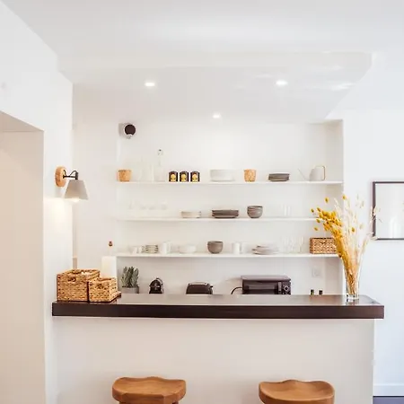 Elevate Suites: Modern 2-bed Extended For Students And Professionals Apartment Paris